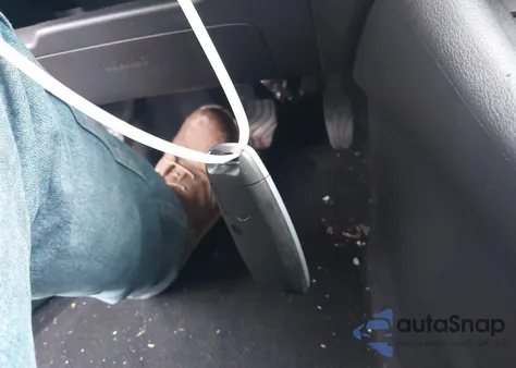 2025 Nissan Sentra Sv z USA, uszkodzony, nr VIN 3N1AB8CV2SY211541